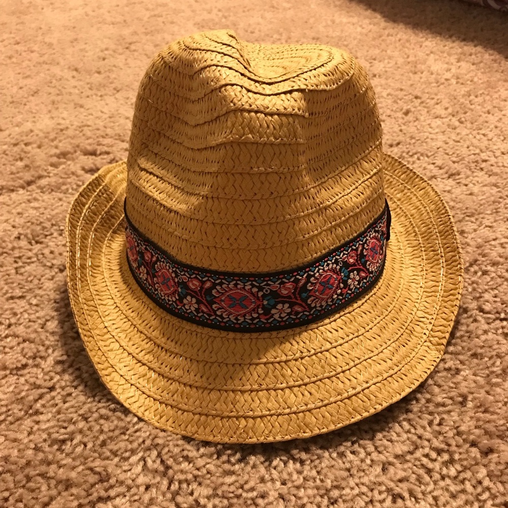 Straw fedora hat